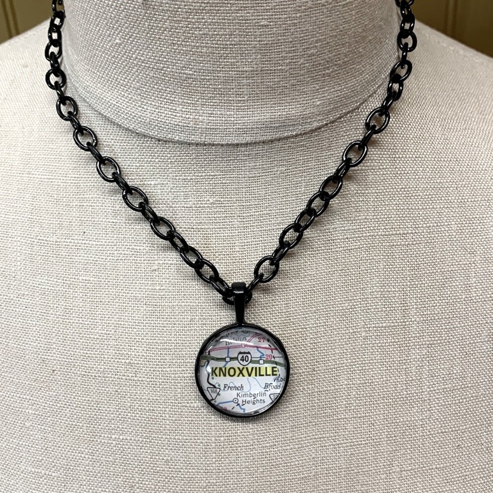 KNOXVILLE, TENNESSEE MAP NECKLACE